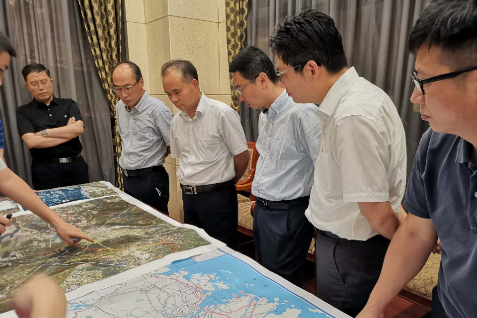 0612许晓雄常务副市长带队到福建漳州与国铁集团鉴定中心、省发改委领导沟通珠江肇高铁江门境内线站位方案，争取项目引入江门站.jpg