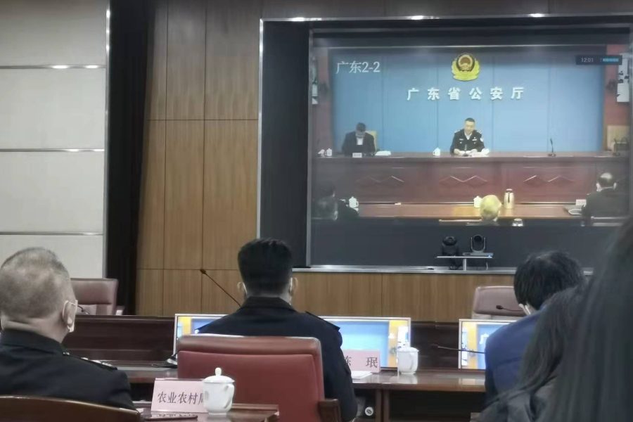图1（2021年12月30日市海洋综合执法支队副支队长林为民参加打私专题学习讲座）.jpg
