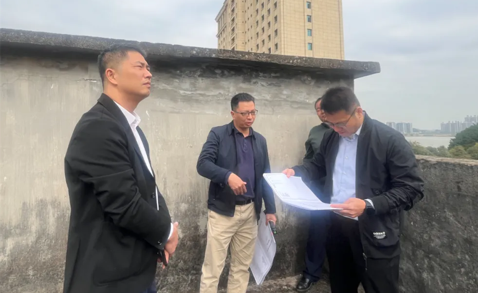 守牢“安全关” 过好“平安年”——市住房城乡建设局开展节前辖管公房安全生产检查、信息系统调研