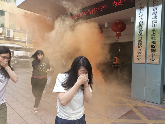 250422深化“党建+安全”机制，举办消防安全技能培训提升行动 (2).png