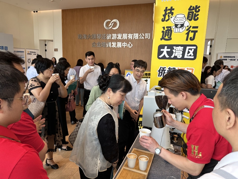 江门展位成焦点.jpg
